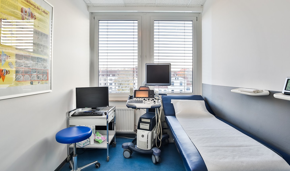 Sonographie und Farbduplexsonographie
